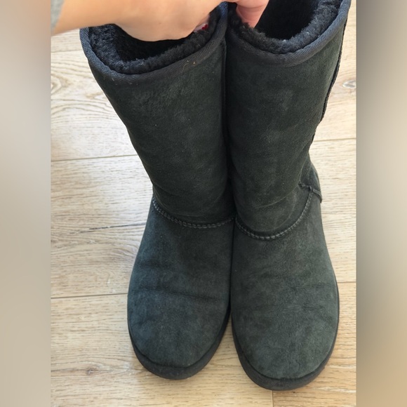 UGG Classic Tall Black Boots 7 - Picture 2 of 10